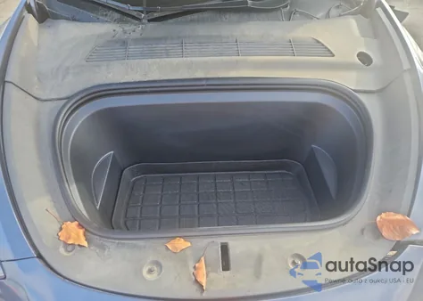 2022 Tesla Model Y from USA, damaged, VIN 7SAYGDEE6NF521519